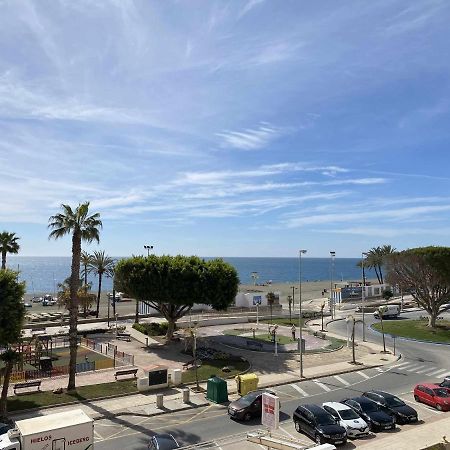 Apartamento 2 Habitaciones Frontal Al Mar 3 Torre Del Mar Eksteriør billede