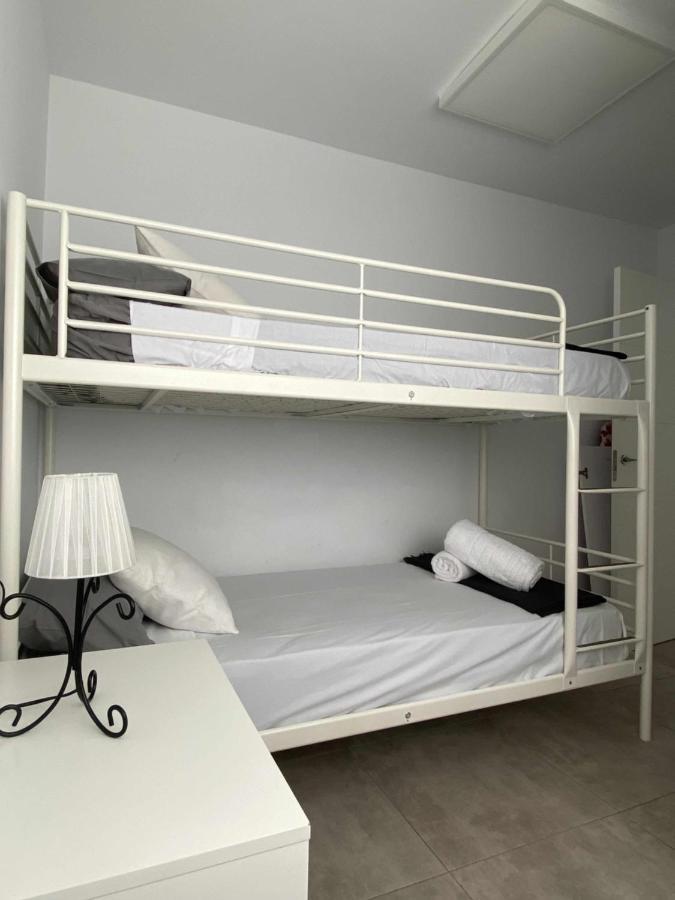 Apartamento 2 Habitaciones Frontal Al Mar 3 Torre Del Mar Eksteriør billede