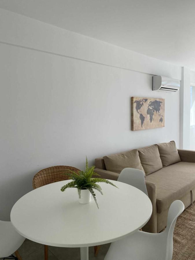 Apartamento 2 Habitaciones Frontal Al Mar 3 Torre Del Mar Eksteriør billede