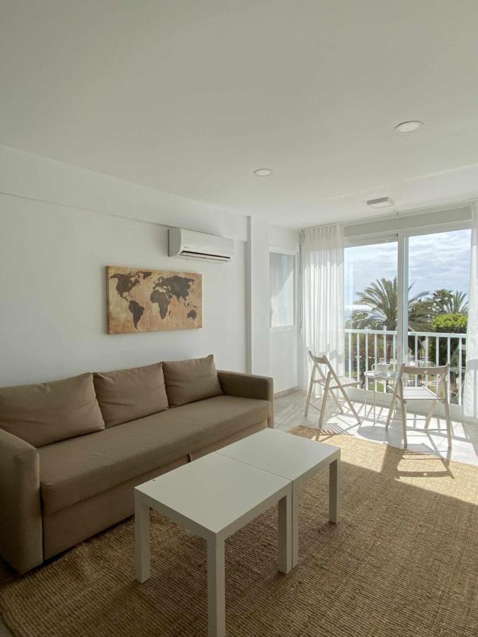 Apartamento 2 Habitaciones Frontal Al Mar 3 Torre Del Mar Eksteriør billede