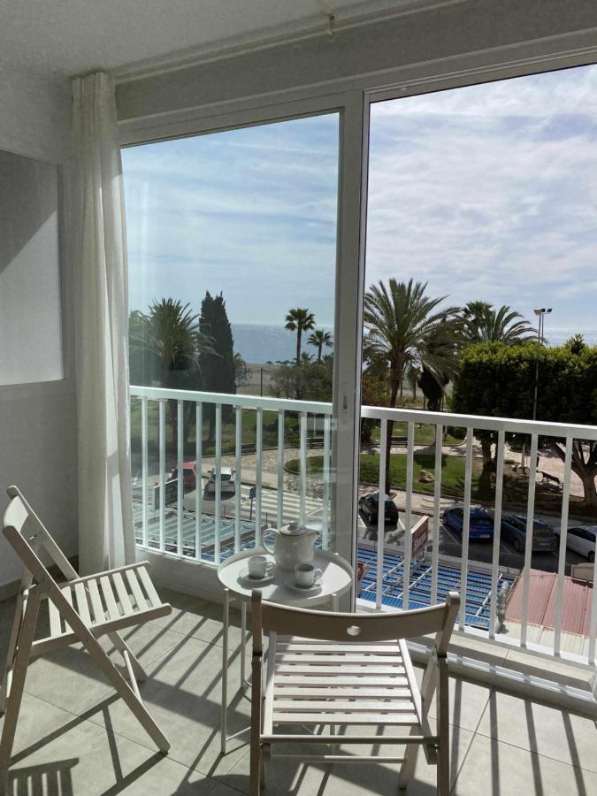Apartamento 2 Habitaciones Frontal Al Mar 3 Torre Del Mar Eksteriør billede