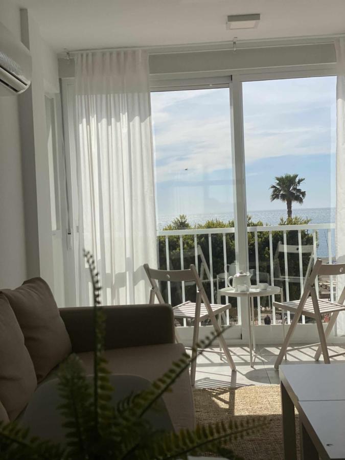 Apartamento 2 Habitaciones Frontal Al Mar 3 Torre Del Mar Eksteriør billede