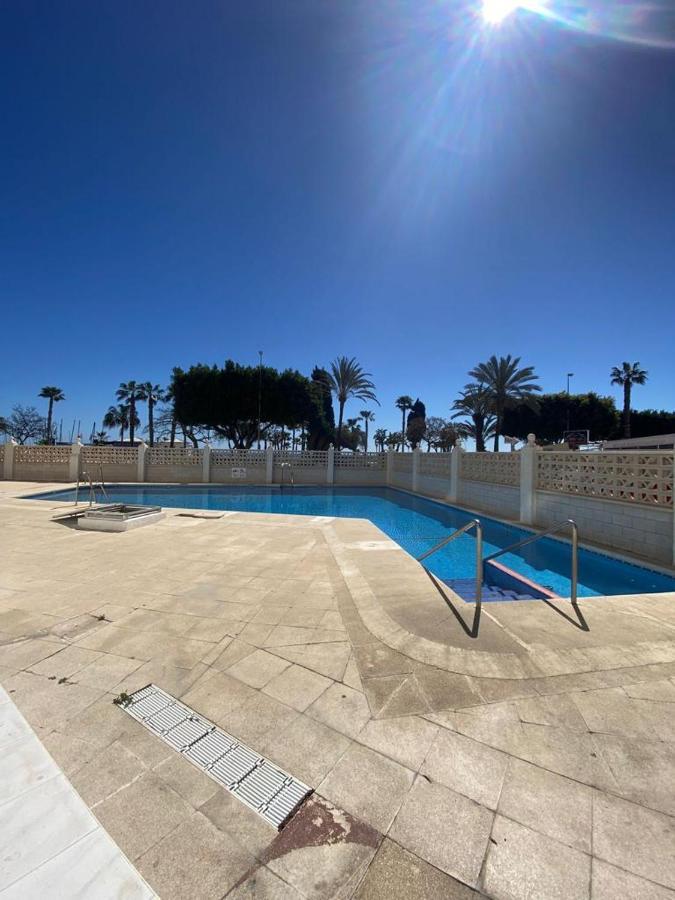 Apartamento 2 Habitaciones Frontal Al Mar 3 Torre Del Mar Eksteriør billede